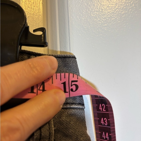 Aeropostale Gray Distressed straight leg Essex Jeans Size 29/30 - Picture 6 of 11